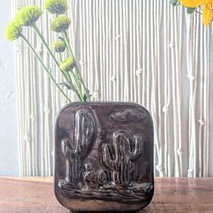 Vintage Ceramic Brown Cactus Cloud Chicken Relief Vase Southwestern Desert